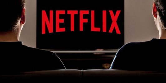 どのプロジェクターでNetflixを視聴できますか?